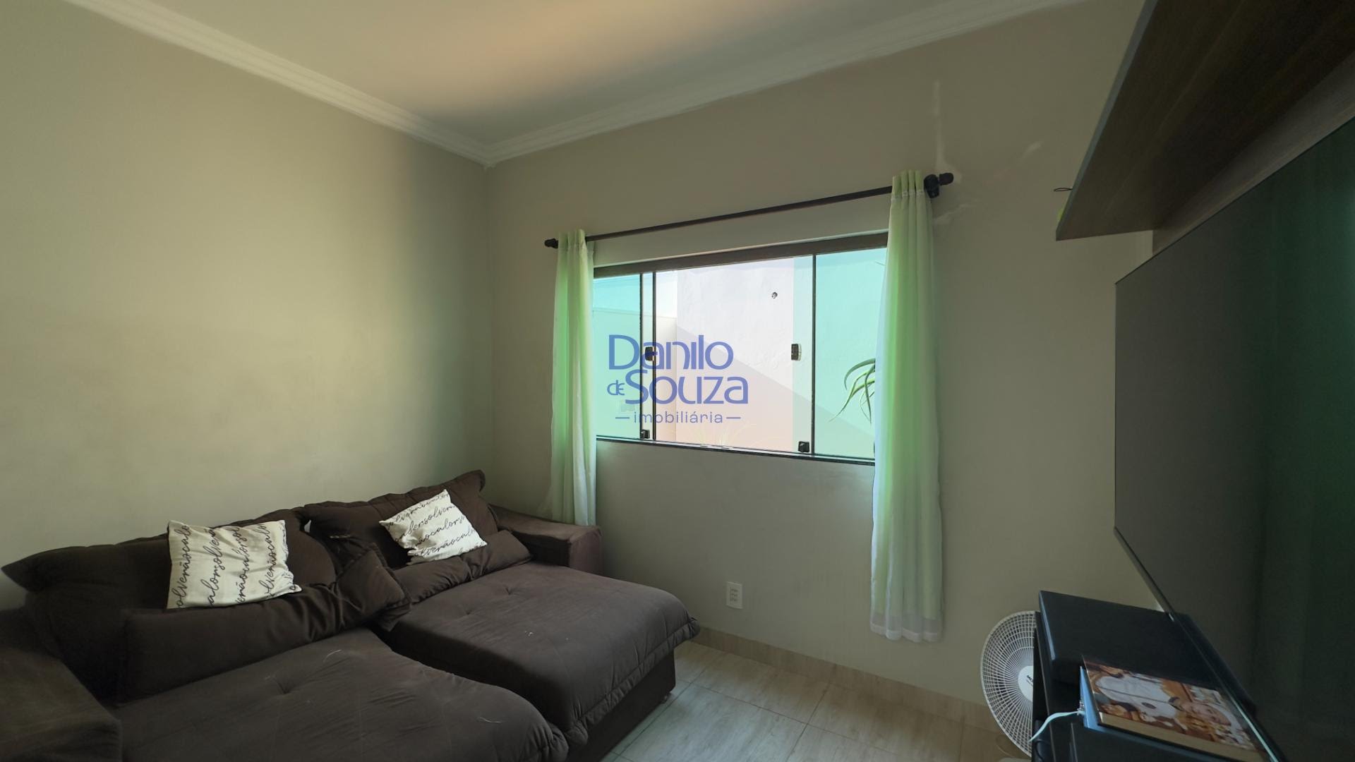 Casa à venda com 3 quartos, 1 suíte, 2 vagas e 404m² no Camuá, Araxá (MG) — foto 7 de 20