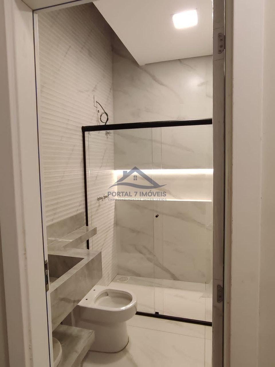 Casa à venda com 3 quartos, 1 suíte, 4 vagas e 178m² no Flórida, Sete Lagoas (MG) — foto 6 de 16