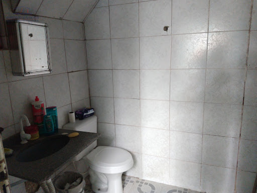 Banheiro da casa dos fundos