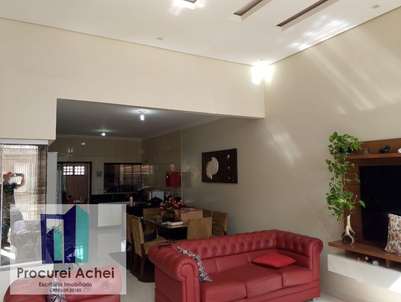Casa à venda com 3 quartos, 1 suíte, 2 vagas e 200m² no Setor Residencial Leste (planaltina), Brasília (DF) — foto 14 de 17