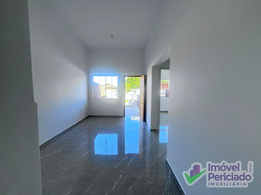 Casa a 600 metros do mar no Balneário Cambijú, Itapoá: 2 Quartos, 44m² por R$295mil
