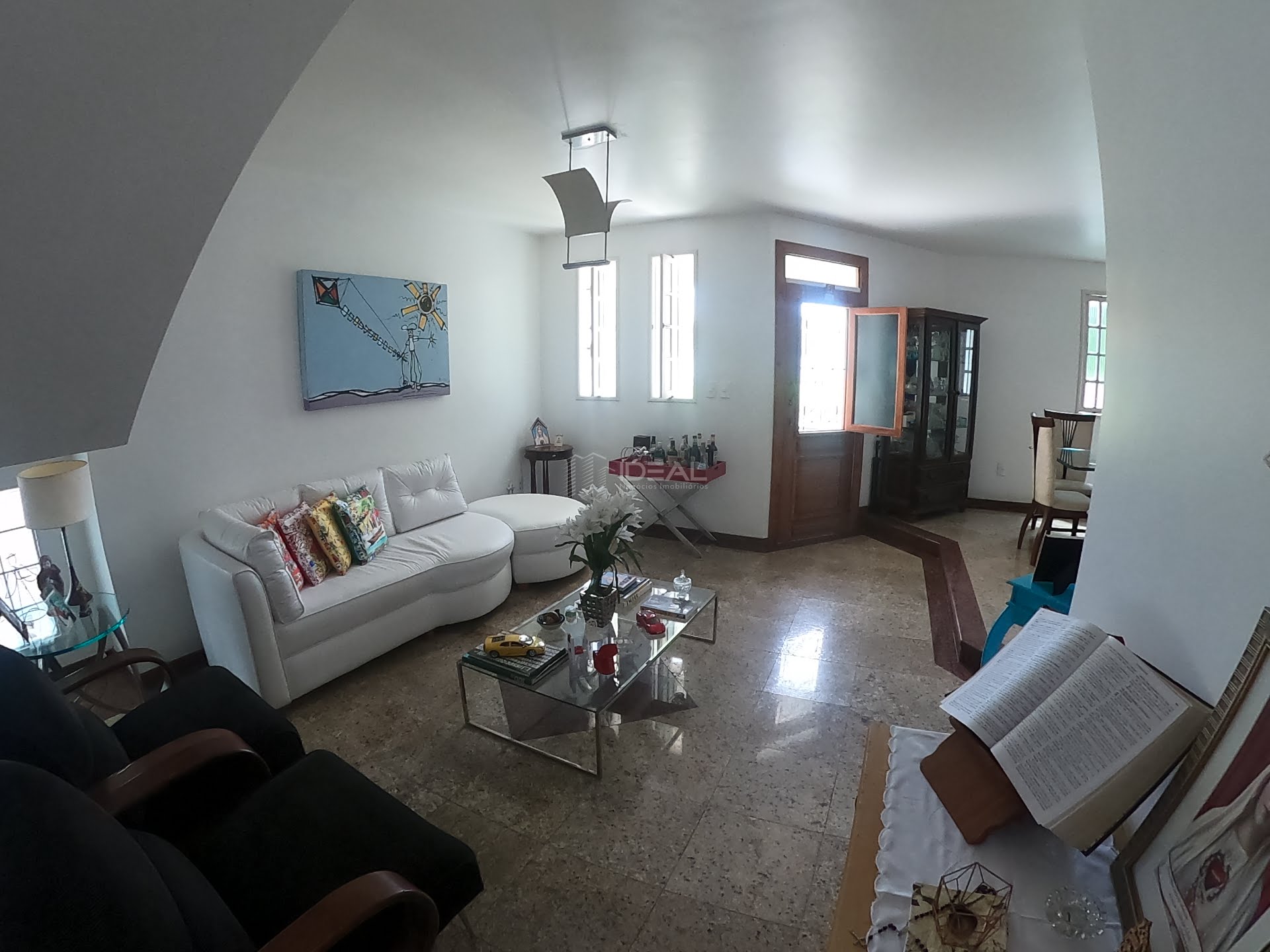 Casa Duplex de 5 quartos no condomínio Sonho Dourado - Campos dos Goytacazes, RJ 