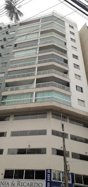 Apartamento em Centro  -  Guarapari