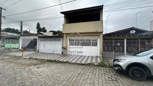 Casa para Venda em Suzano / SP no bairro Vila Maria de Maggi 