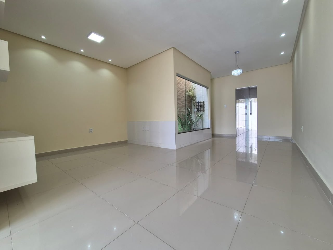Casa à venda com 2 quartos, 1 suíte, 1 vaga e 81m² no Mangabeira, Feira de Santana (BA) — foto 4 de 28
