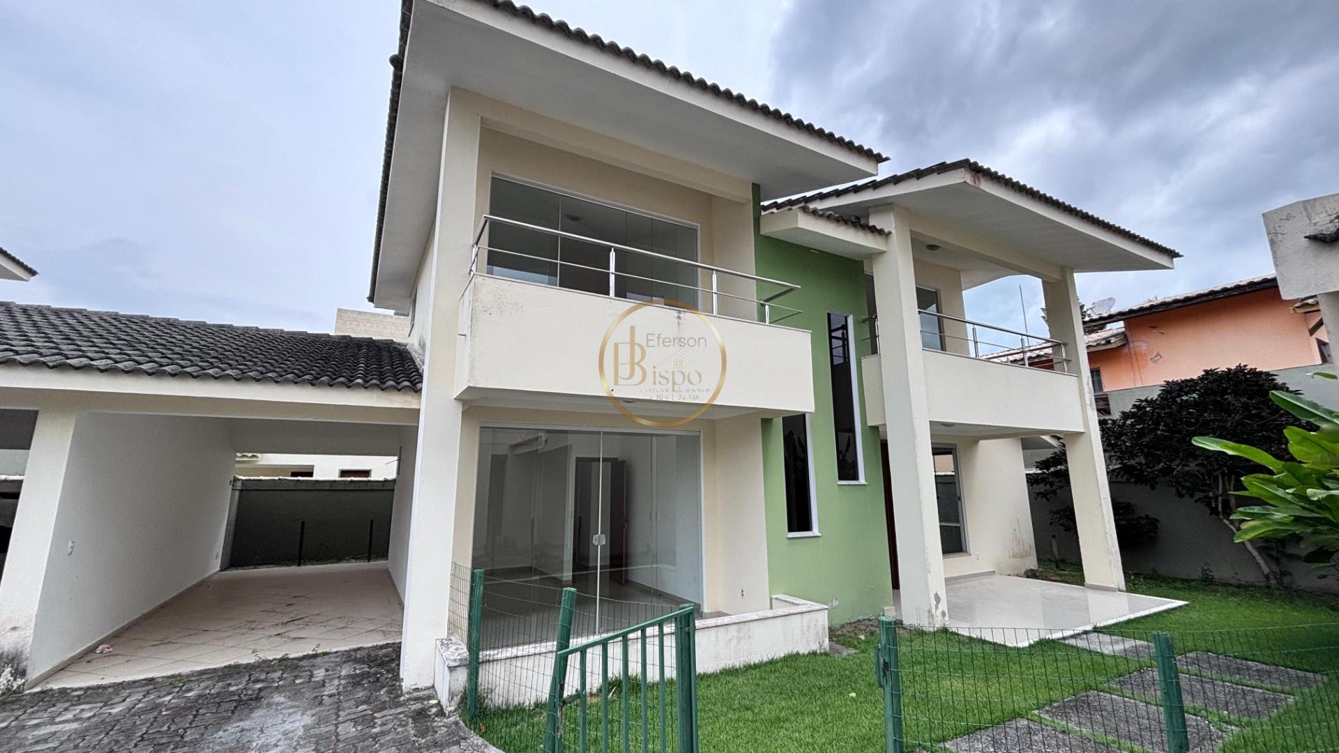 Casa para alugar com 3 quartos, 2 banheiros, 1 vaga e 200m² no Outeiros, Porto Seguro — foto principal
