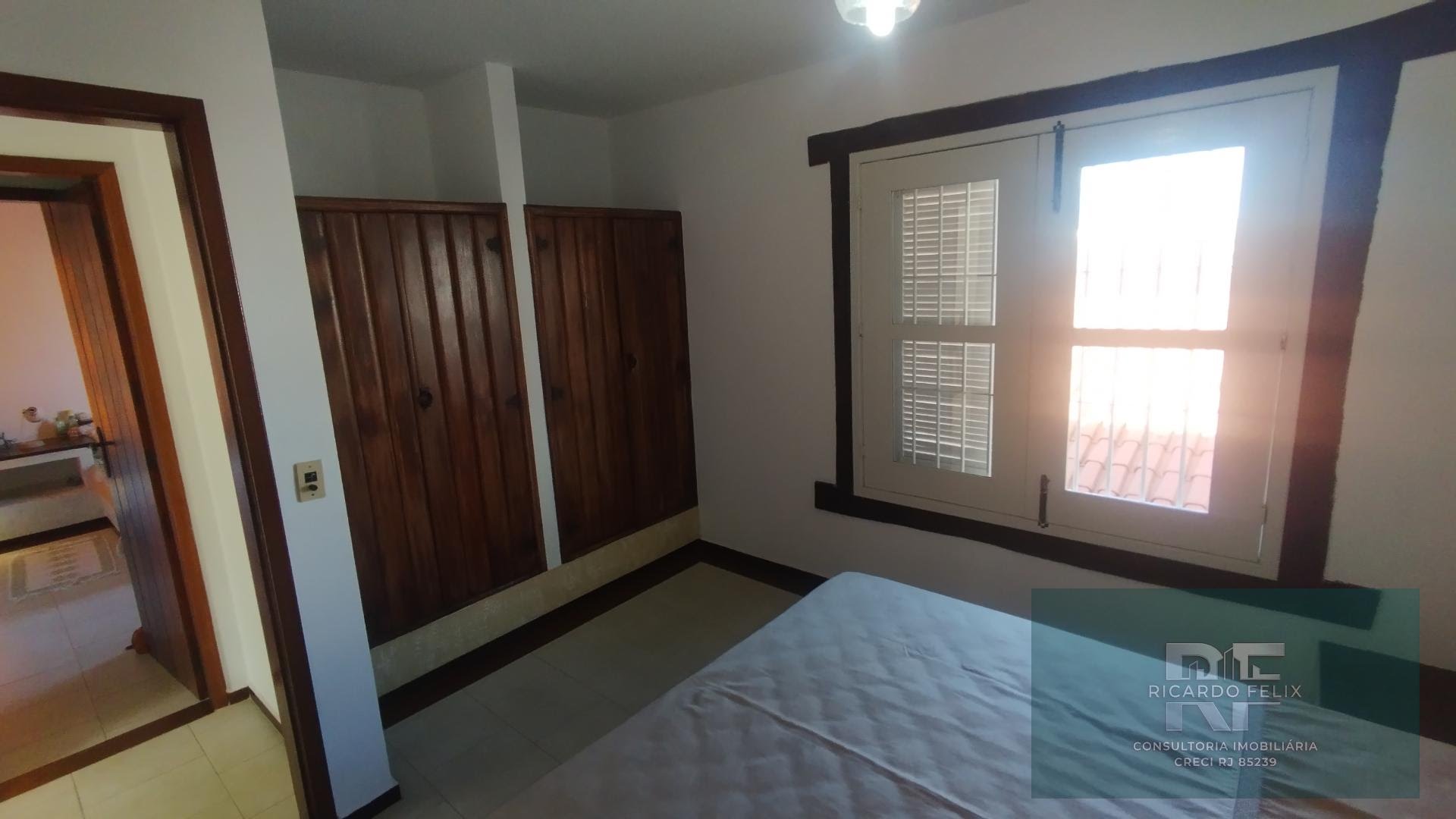 Casa à venda com 3 quartos, 1 suíte, 2 vagas e 480m² no Costazul, Rio das Ostras (RJ) — foto 11 de 30