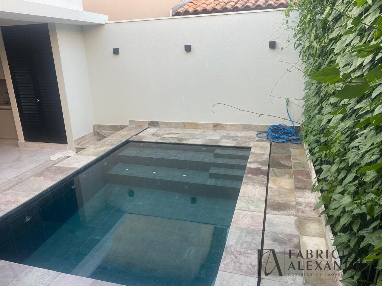Casa à venda com 3 quartos, 3 suítes, 4 vagas e 190m² no Residencial Village Damha Rio Preto II, São José do Rio Preto (SP) — foto 13 de 14