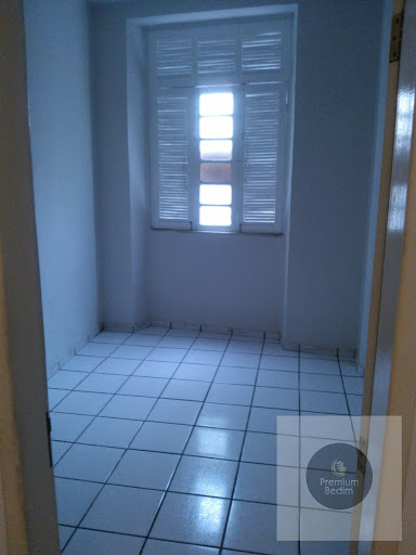 Casa 03 QTS em Centro  -  Campos dos Goytacazes
