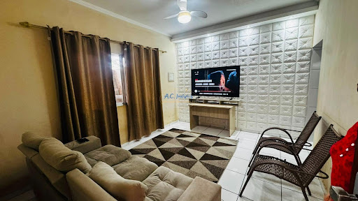 Sítio do Campo - Casa 3 dorm, 2 vagas c/Edícula por 580 mil à vista
