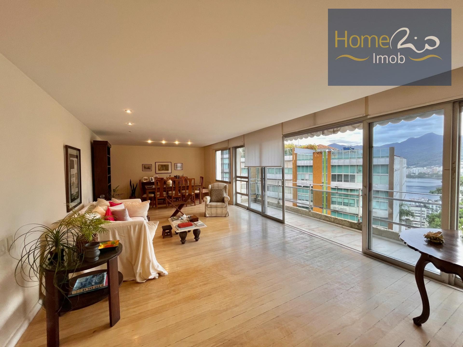 Apartamento à venda com 3 quartos, 1 suíte, 2 vagas e 162m² no Lagoa, Rio de Janeiro (RJ) — foto 2 de 30