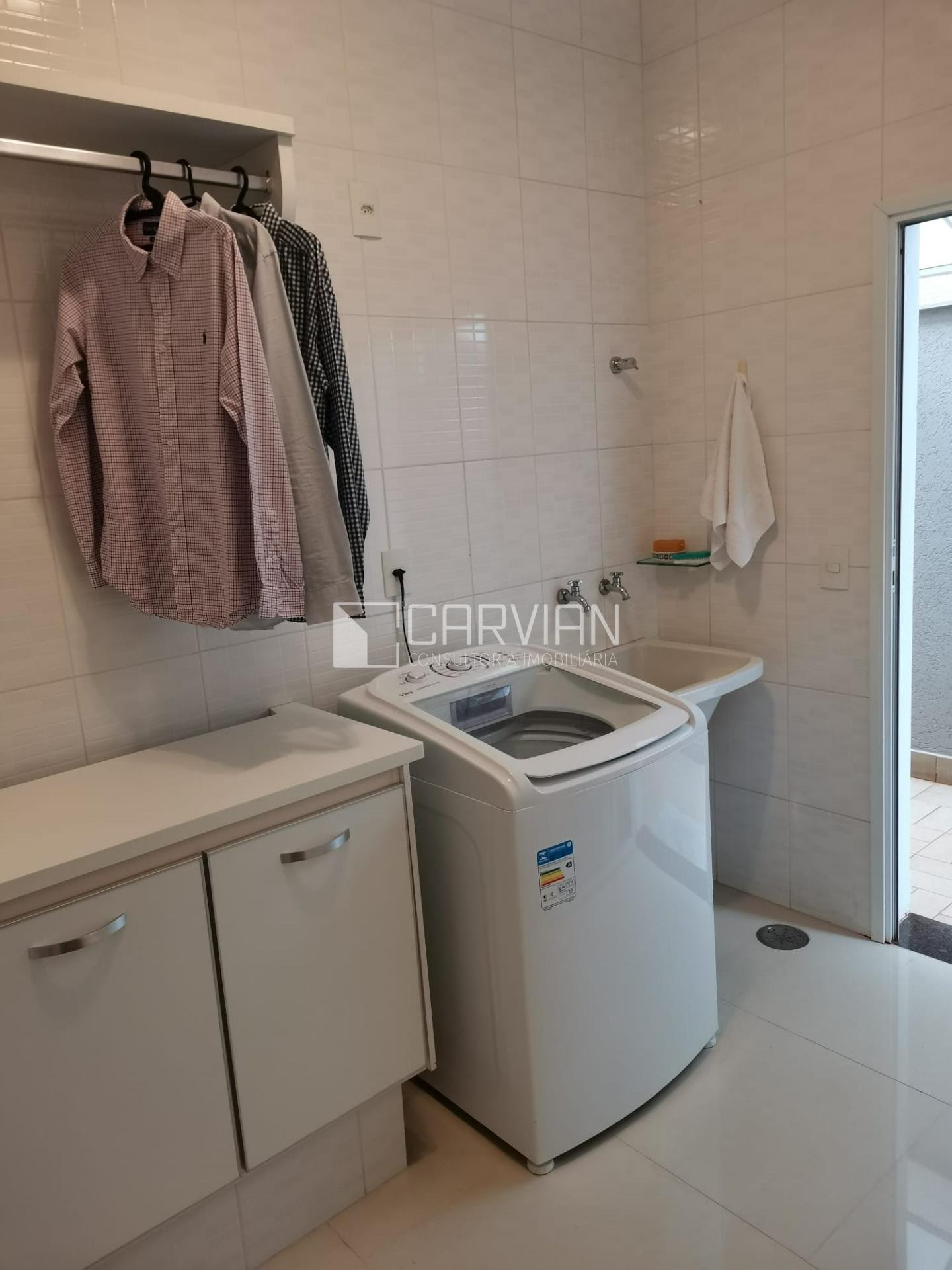 Casa à venda com 4 quartos, 2 suítes e 306m² no Condomínio Figueira Branca, Ribeirão Preto (SP) — foto 14 de 30