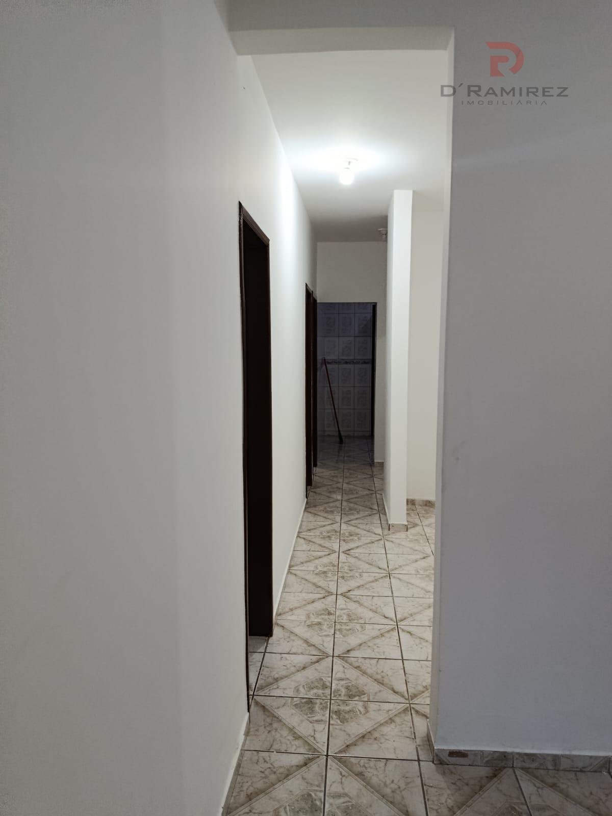 Casa à venda com 5 quartos, 1 suíte, 2 vagas e 250m² no Cohama, São Luís (MA) — foto 4 de 26