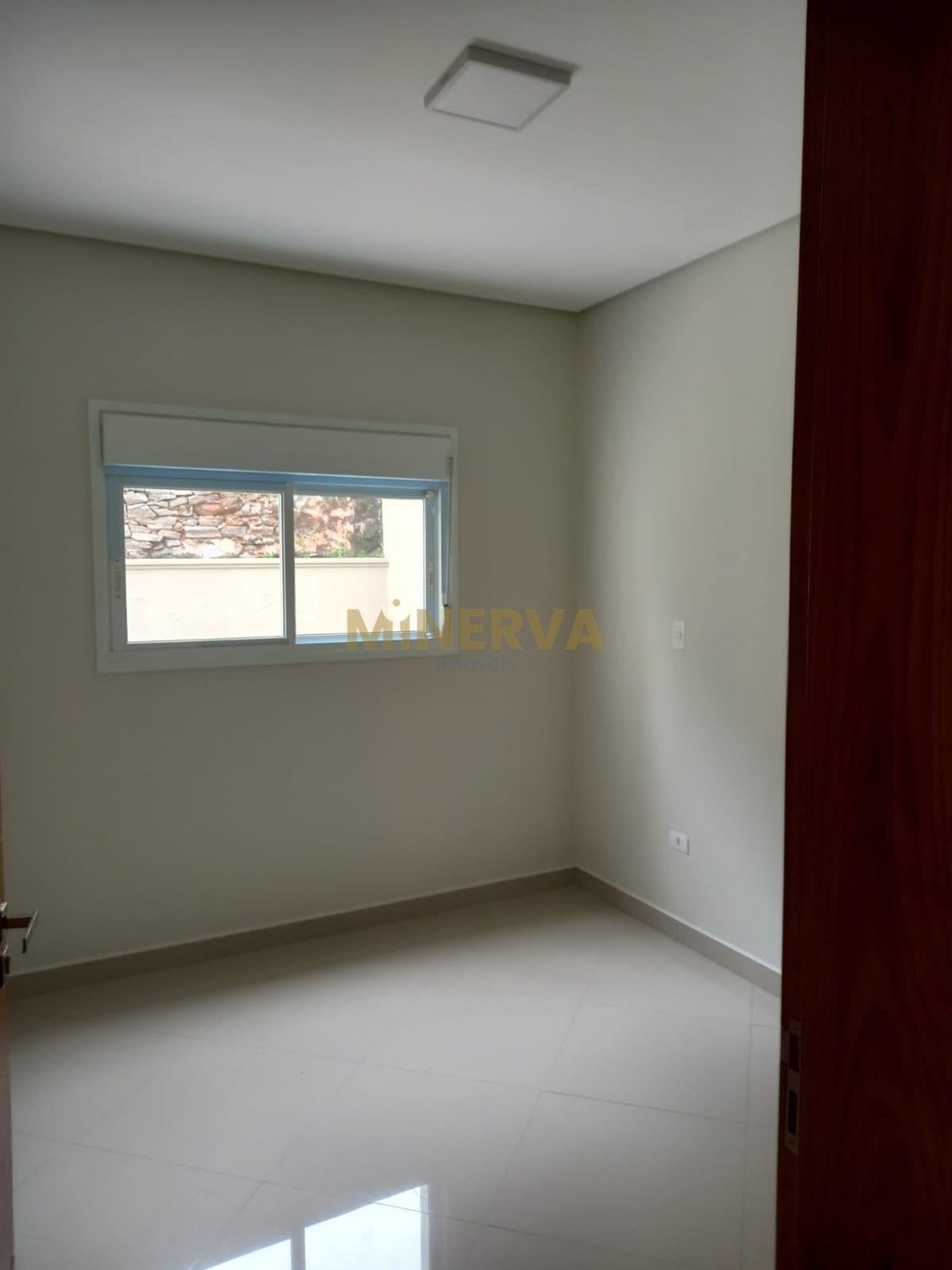 Casa à venda com 3 quartos, 3 suítes, 3 vagas e 250m² no Jardim Imperial Hills III, Arujá (SP) — foto 24 de 30
