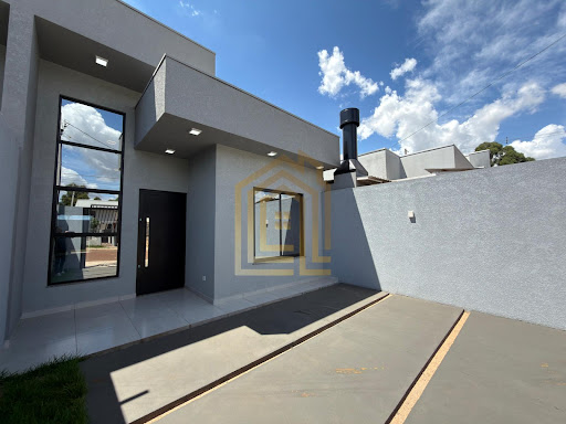 Casa à Venda em Cascavel: 2 Quartos, Suíte, 78m², R$420mil
