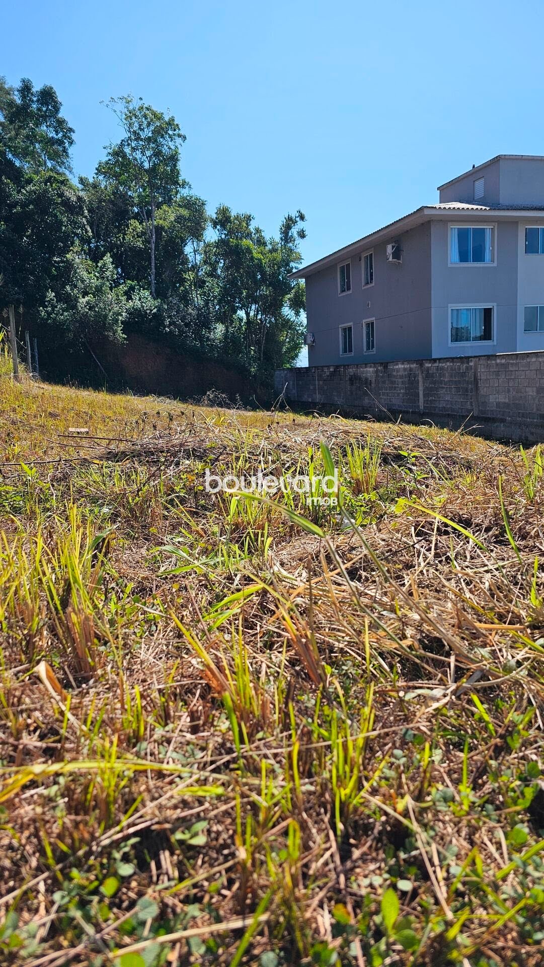 Terreno à venda com 425m² de terreno no Jardim Janaína, Biguaçu (SC) — foto 4 de 7