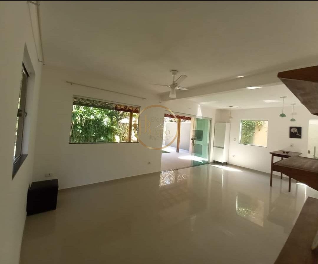 Casa à venda com 3 quartos, 1 suíte, 1 vaga e 120m² no Arraial D'ajuda ( Estrada da Balsa ), Porto Seguro (BA) — foto 3 de 9