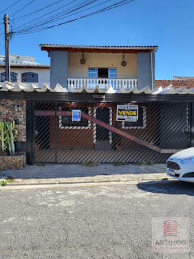 Casa Térrea à Venda no Morumbi: 3 Dorms, 180m²