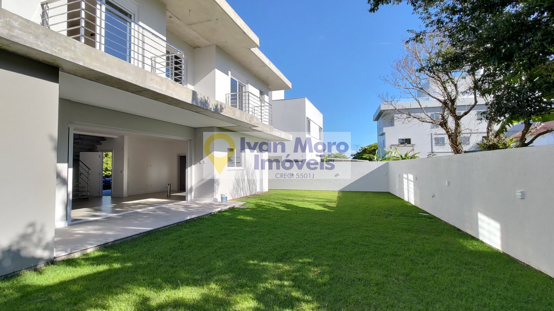 Casa à venda com 3 quartos, 3 suítes, 2 vagas e 269m² no Cachoeira do Bom Jesus, Florianópolis (SC) — foto 11 de 30