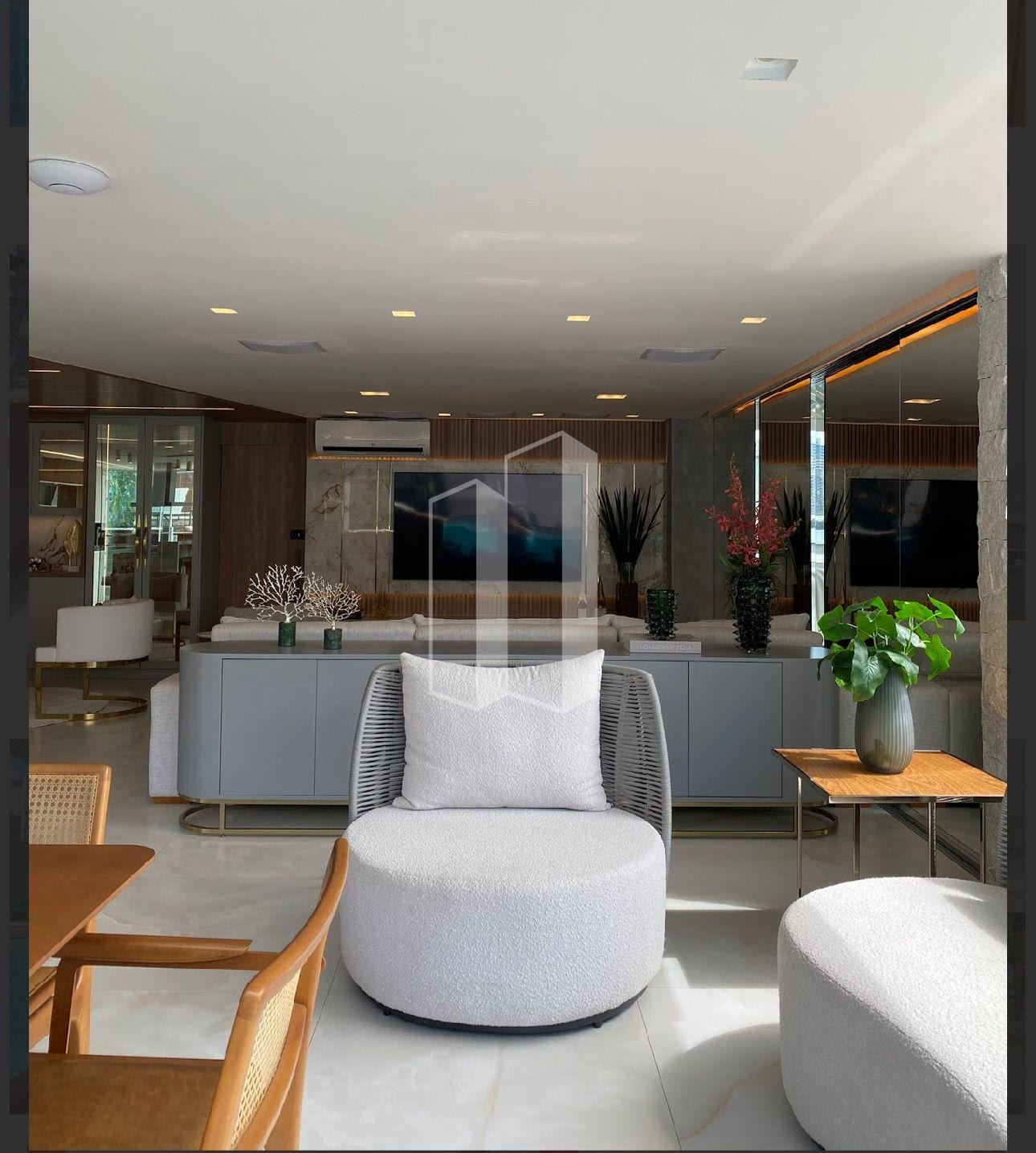 Apartamento à venda com 3 quartos, 1 suíte, 2 vagas e 292m² no Setor Bueno, Goiânia (GO) — foto 24 de 30