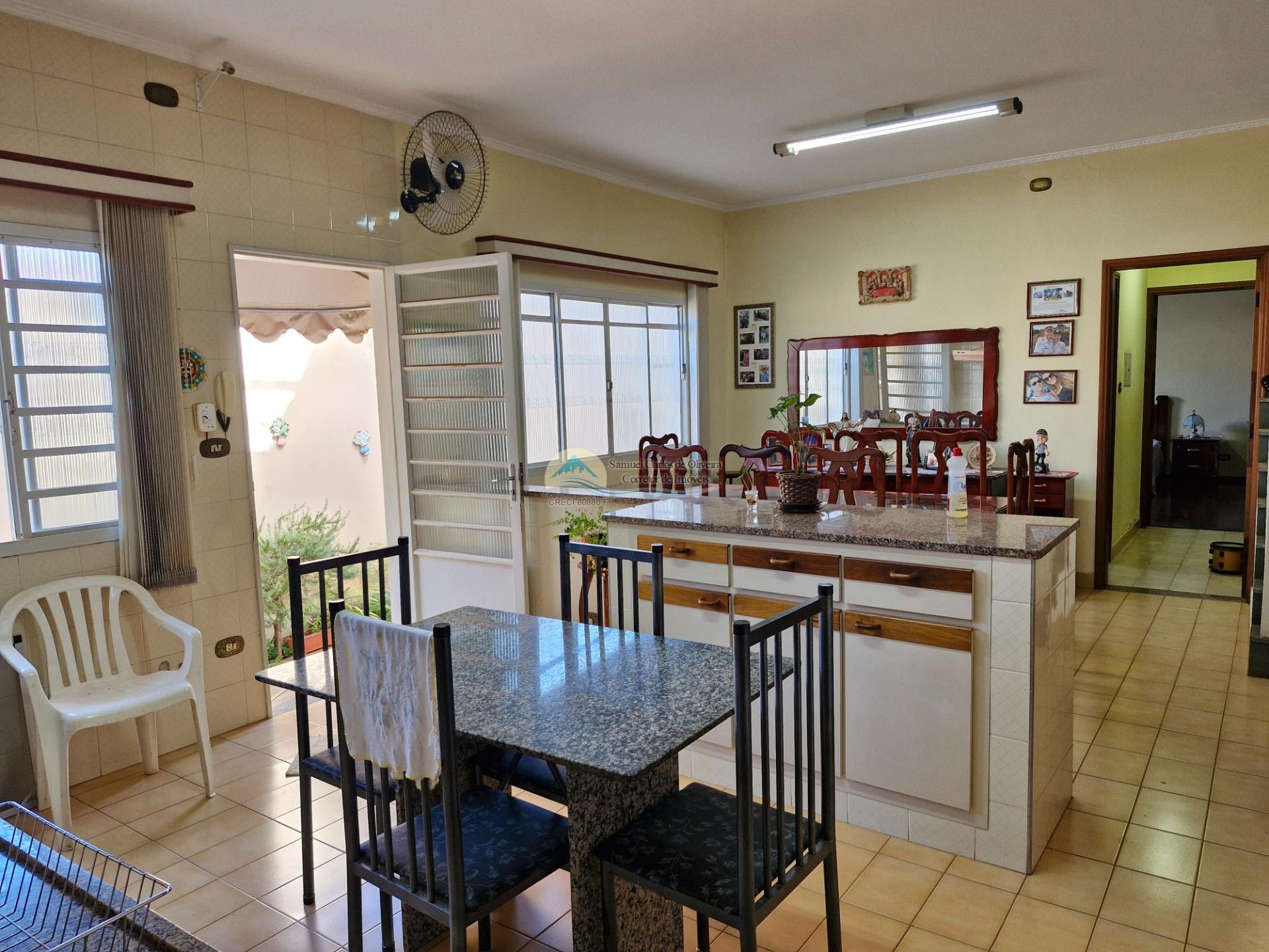 Casa a venda em Casa Branca SP