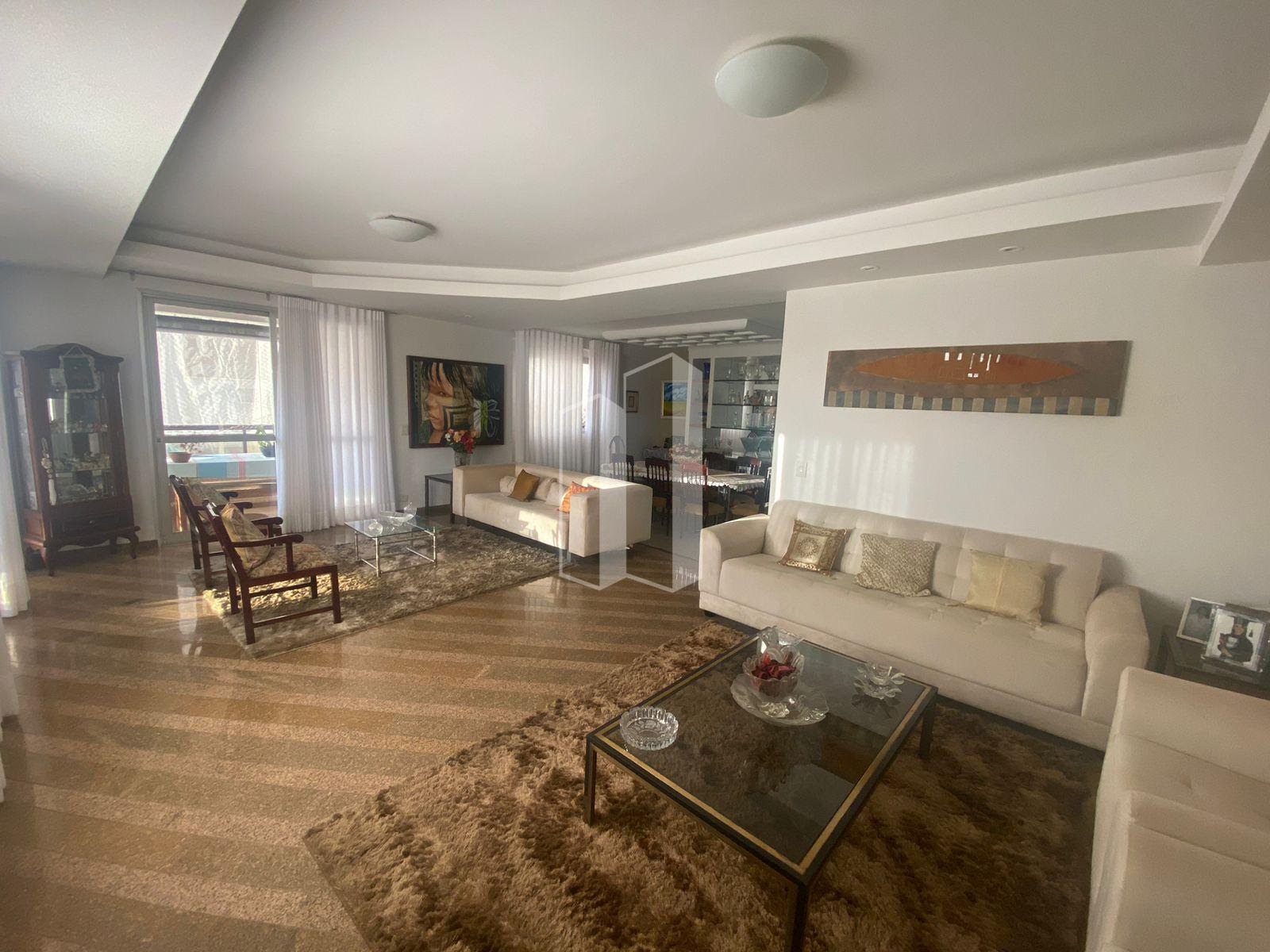 Apartamento à venda com 4 quartos, 5 banheiros, 2 vagas e 271m² no Setor Bueno, Goiânia — foto principal