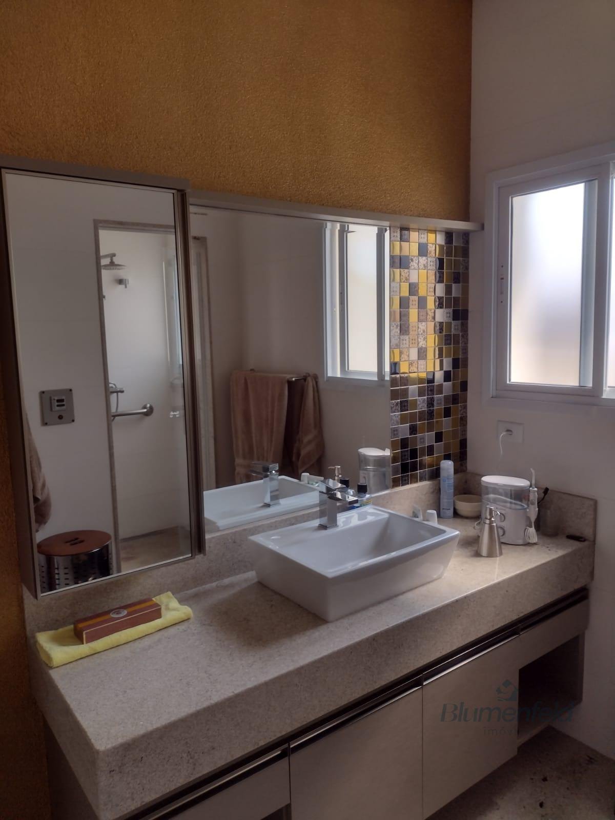 Casa à venda com 3 suítes, 3 vagas e 630m² no Condominio Arujazinho I II III, Arujá (SP) — foto 22 de 30