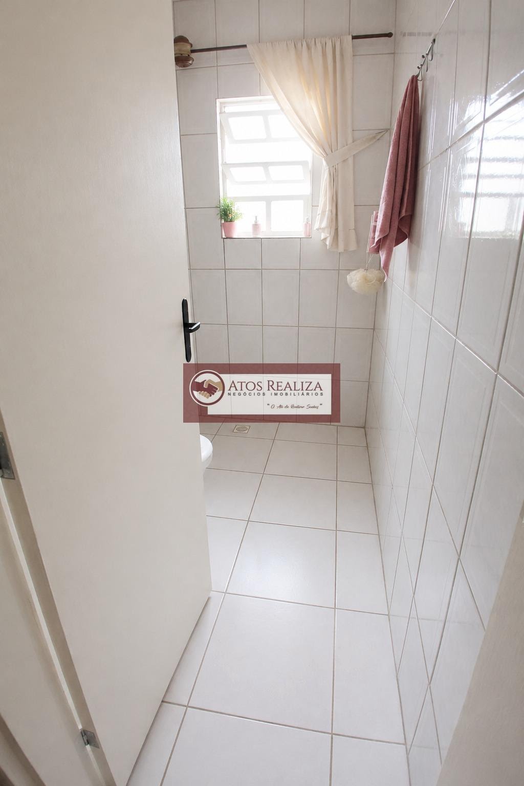 Casa à venda com 3 quartos, 2 banheiros, 2 vagas e 160m² no Balneário Flórida Mirim, Mongaguá (SP) — foto 8 de 12