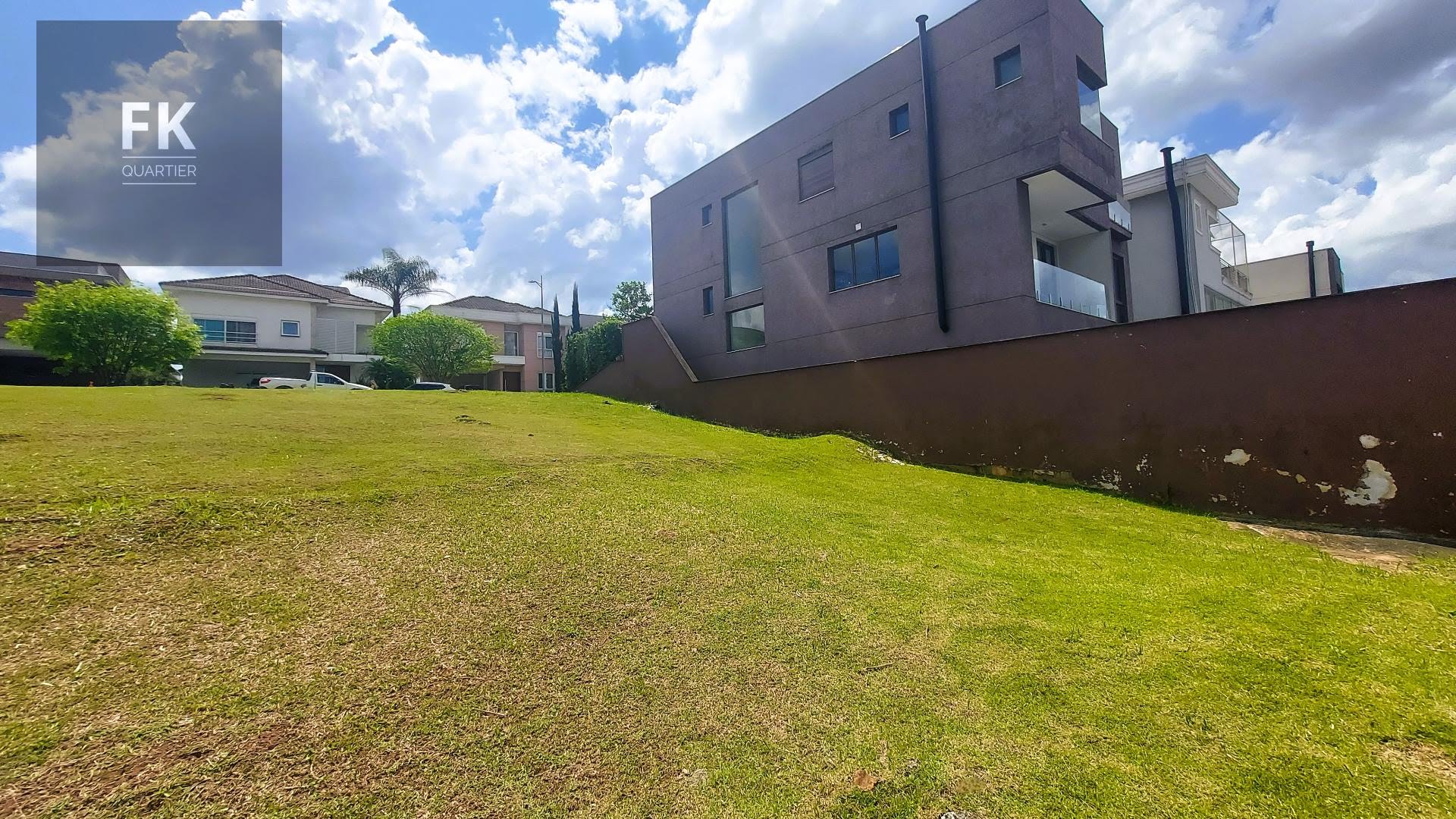 Terreno à venda com 420m² de terreno no Tamboré, Santana de Parnaíba (SP) — foto 3 de 6