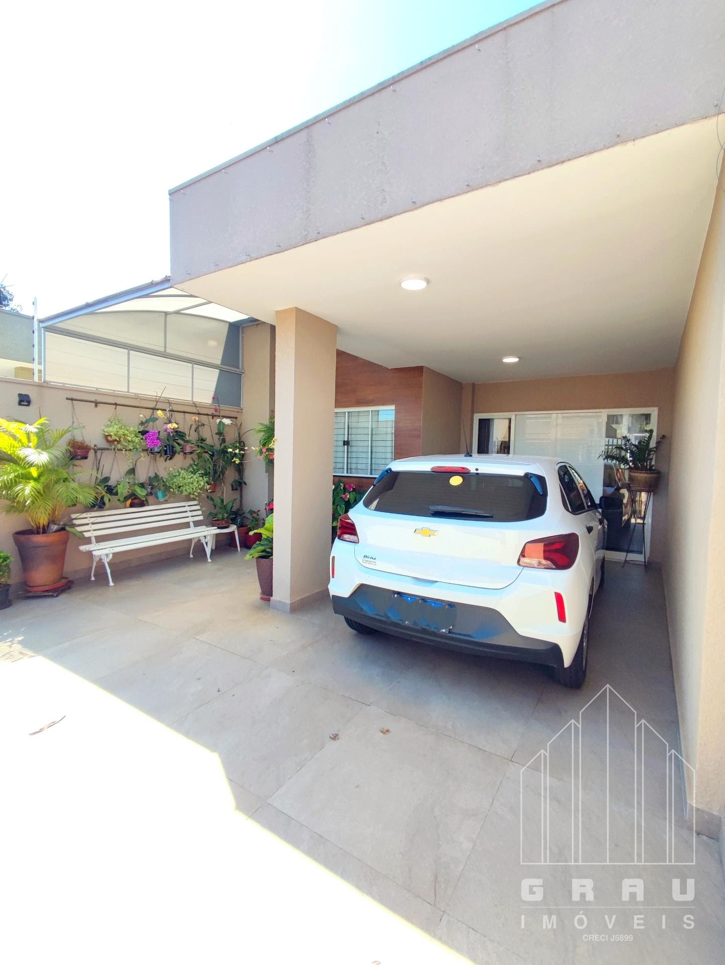 Casa no Jardim Lancaster  -  Foz do Iguaçu