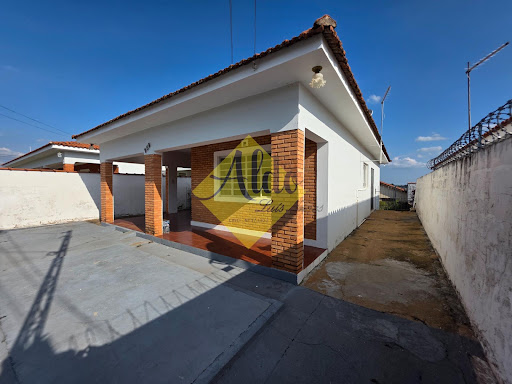 Casa em Vila Pindnga  -  São Pedro