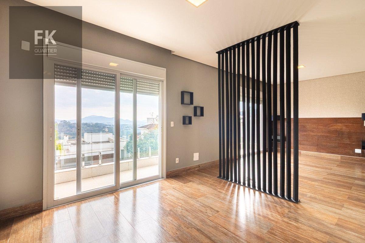 Casa à venda com 4 quartos, 4 suítes, 6 vagas e 430m² no Alphaville, Santana de Parnaíba (SP) — foto 18 de 30