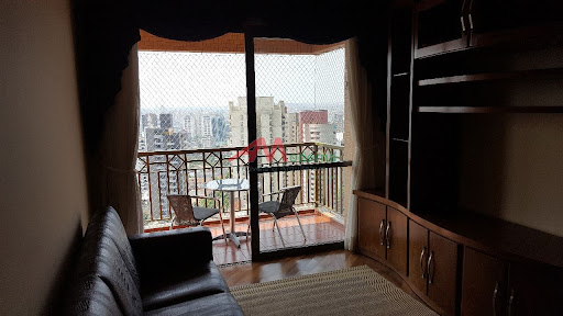 Apartamento espaçoso em Vila Bastos - Santo André: 100m², 3 quartos e 1 suíte para venda ou locação por R$4.850
