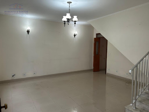 Sala, outra vista do piso