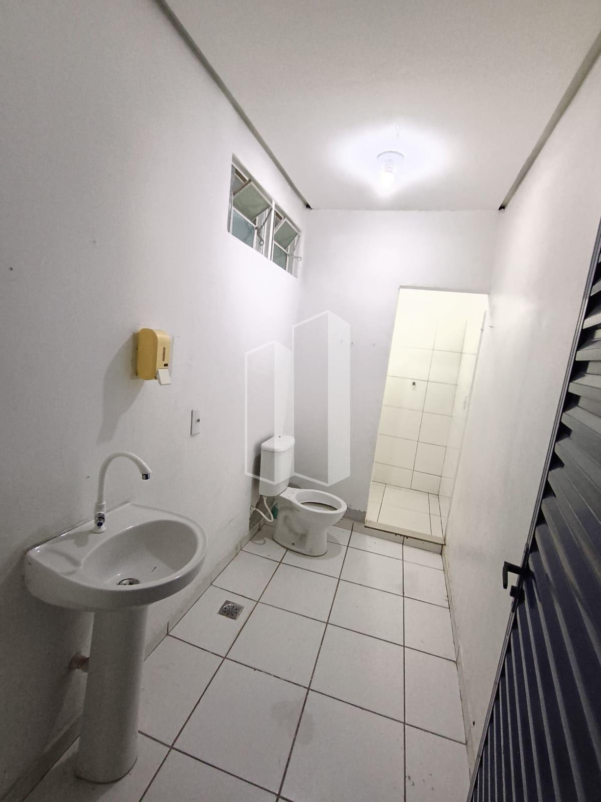 Comercial para alugar com 2 banheiros, 4 vagas e 118m² no Setor Sudoeste, Goiânia (GO) — foto 15 de 26