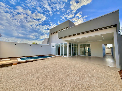 Casa em Loteamento Santa Cruz  -  Catalão