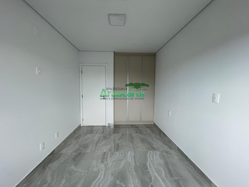 Suite 1