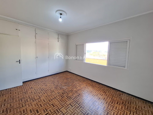 Casa, 3 quartos, 263 m² - Foto 18