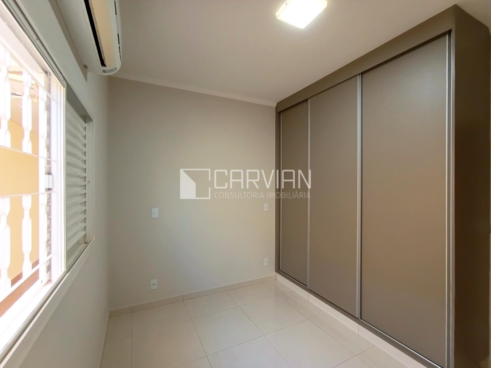 Casa à venda com 3 quartos, 1 suíte, 4 vagas e 173m² no Jardim Santa Cecília, Ribeirão Preto (SP) — foto 14 de 25
