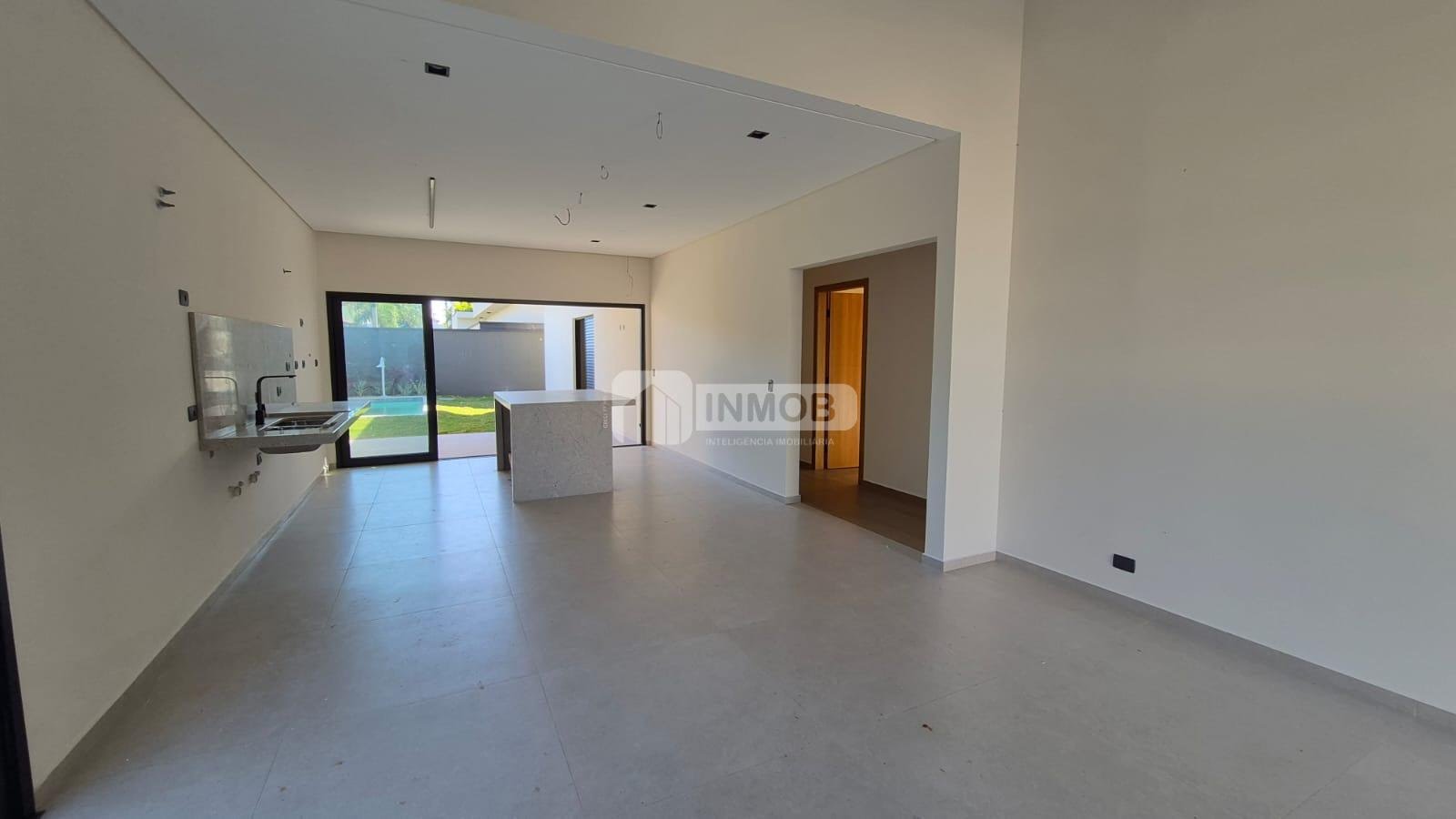 Casa à venda com 3 quartos, 1 suíte, 4 vagas e 165m² no Jardim Jaragua, Tremembé (SP) — foto 13 de 30