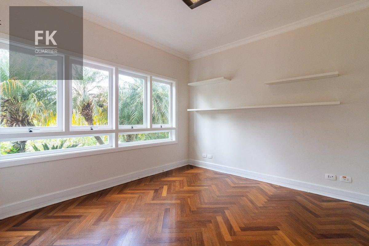 Casa à venda com 4 quartos, 2 suítes, 6 vagas e 430m² no Residencial Morada dos Lagos, Barueri (SP) — foto 8 de 30