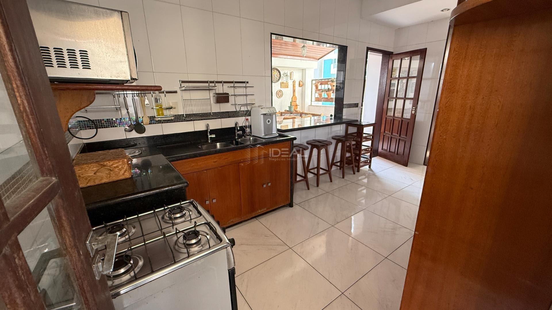 Cobertura para alugar com 3 quartos, 3 suítes, 2 vagas e 300m² no Parque Tamandaré, Campos dos Goytacazes (RJ) — foto 17 de 30