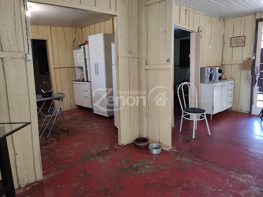 Casa em Jardim Brasil  -  Adamantina