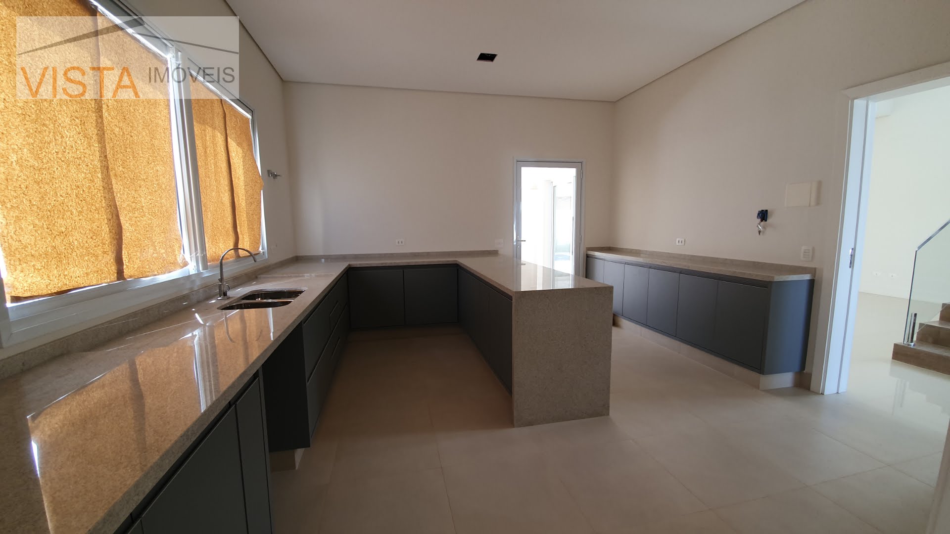 Casa à venda com 3 quartos, 3 suítes, 4 vagas e 400m² no Condomínio Valle da Prata, São João da Boa Vista (SP) — foto 5 de 25