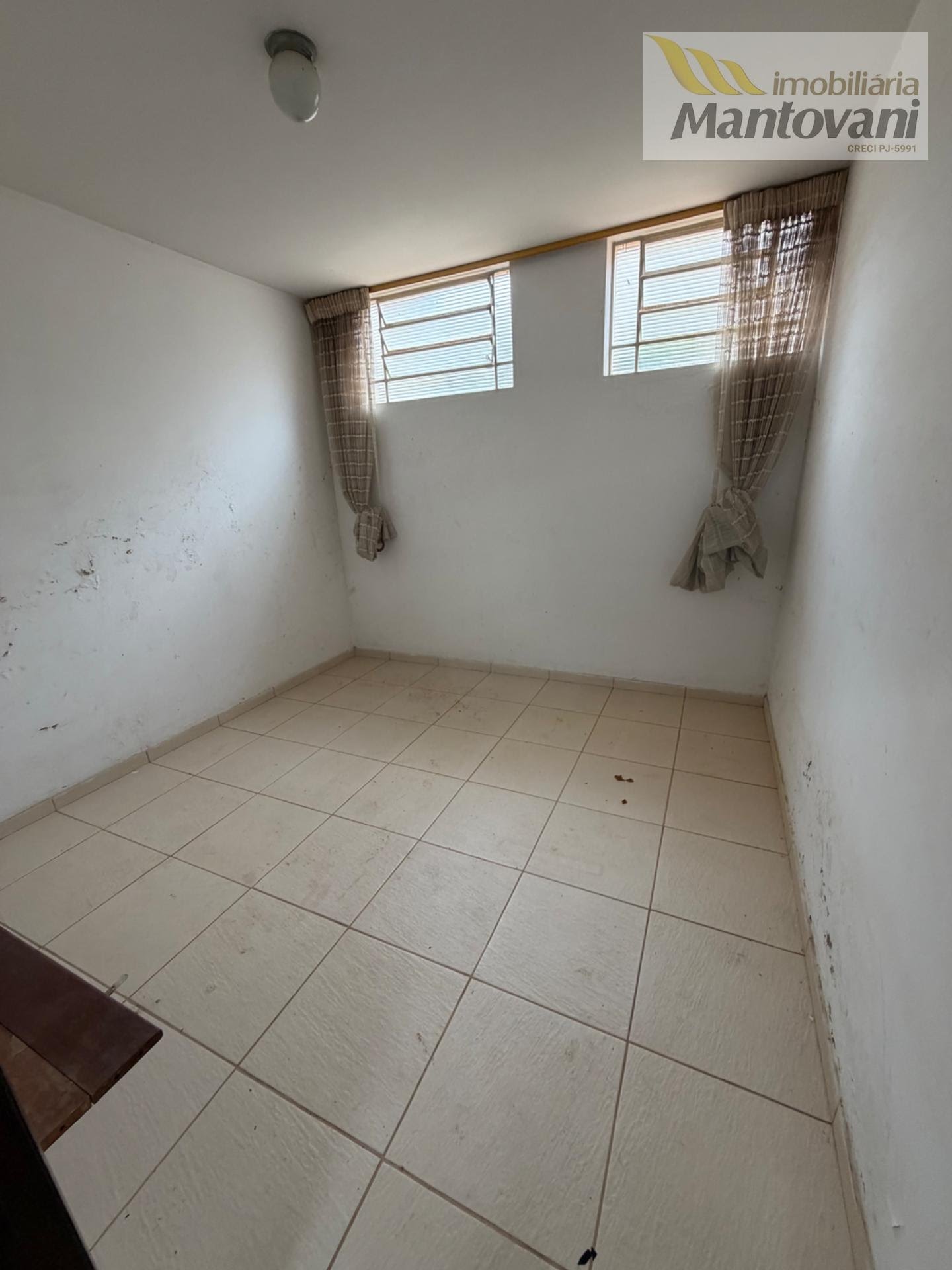 Comercial para alugar com 3 banheiros, 6 vagas e 330m² no Chácara Junqueira, Tatuí (SP) — foto 10 de 22