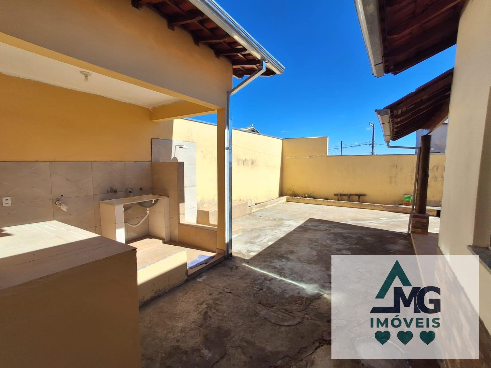 Casa à venda com 2 quartos, 1 suíte, 4 vagas e 88m² no Jardim Europa II, Três Corações (MG) — foto 18 de 30
