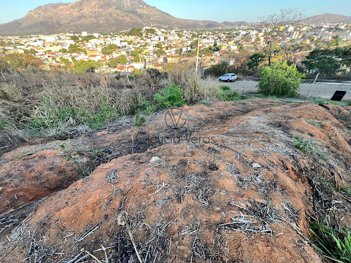 Lote à venda no bairro ilha bela Governador valadares