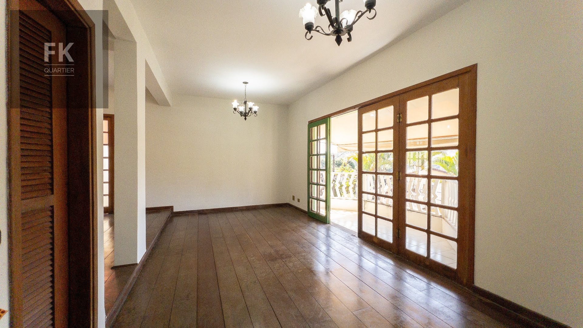 Casa à venda com 3 quartos, 1 suíte, 4 vagas e 171m² no Chácara Pavoeiro, Cotia (SP) — foto 6 de 25