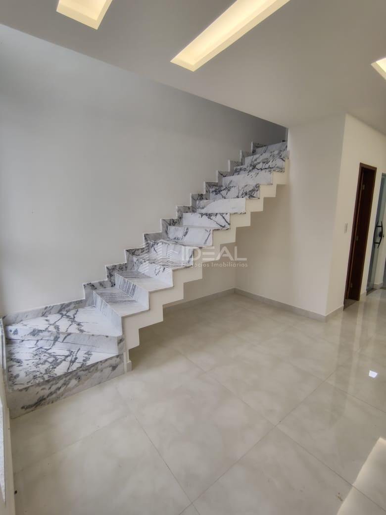 Casa à venda com 3 quartos, 1 suíte, 2 vagas e 108m² no Parque Sao Benedito, Campos dos Goytacazes (RJ) — foto 4 de 20