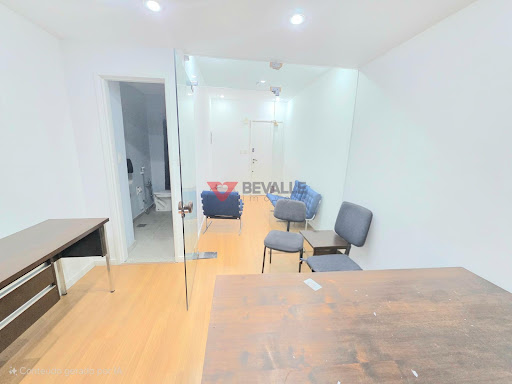 Aluguel de Sala Comercial no Centro do RJ - 38m² 